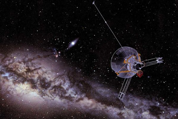 satellite pioneer 10 jeux éducatifs sur l'espace mede